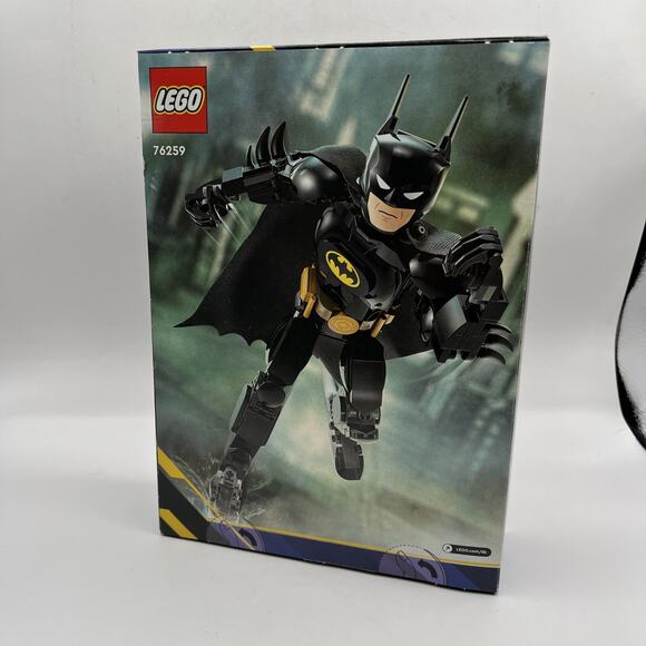 LEGO DC: Batman Construction Figure Set (76259) 275 Pieces - Brand New Sealed - Picture 3 of 4